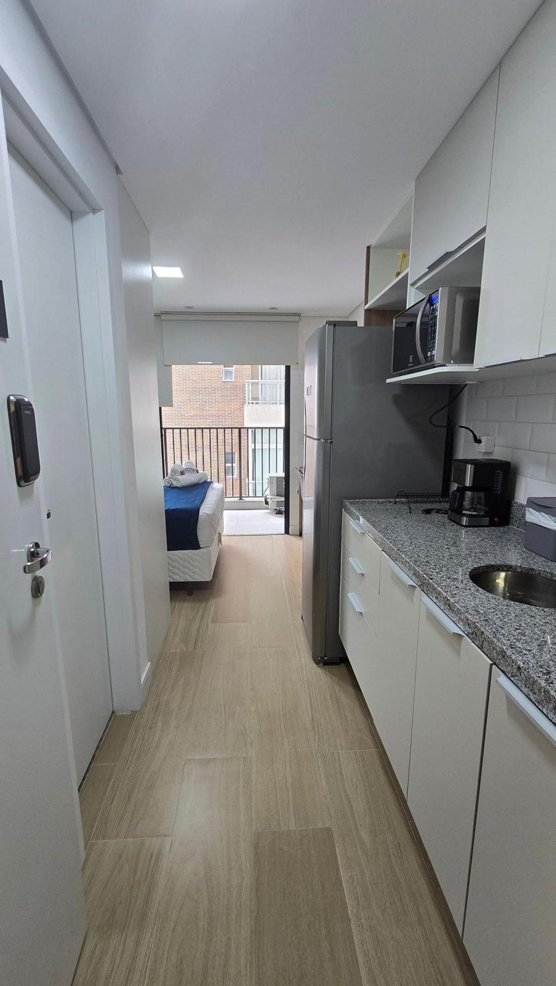 Nik Mariana - Riosampa Flats